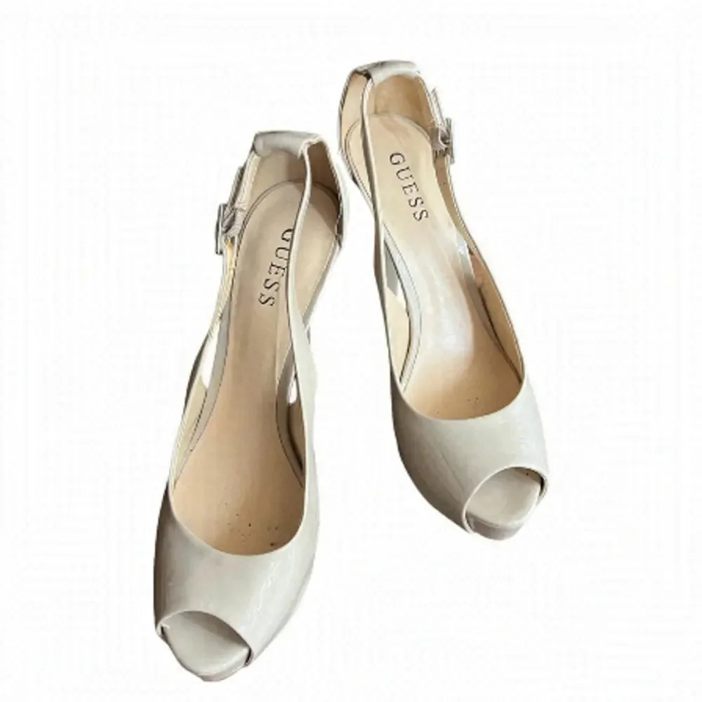 Guess Peeptoe High Heels in Nude
